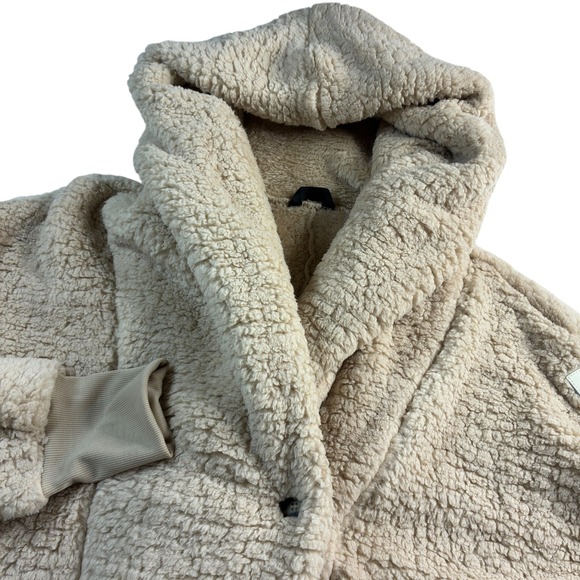 CHICME Cozy Fleece Teddy Coat Hooded Beige Button Front Oversized Women M - Picture 3 of 14